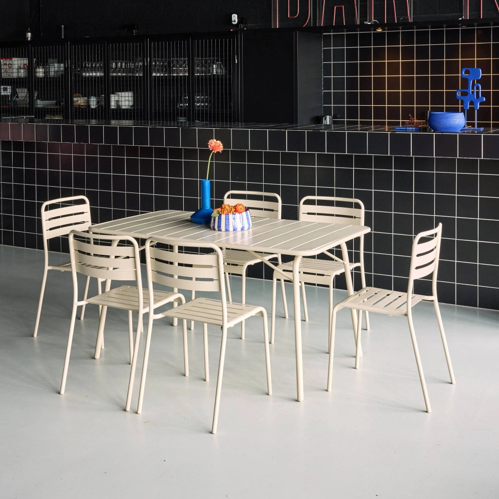 Set tavolo da giardino in acciaio con 6 sedie, 140cm, beige