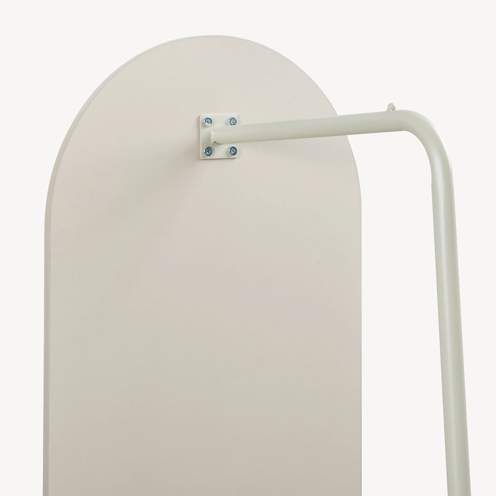 Specchio da Terra Ovale Kuonta con Appendiabiti e Vano Portaoggetti 165x40x51 cm - Avena Oatmeal [en.casa]