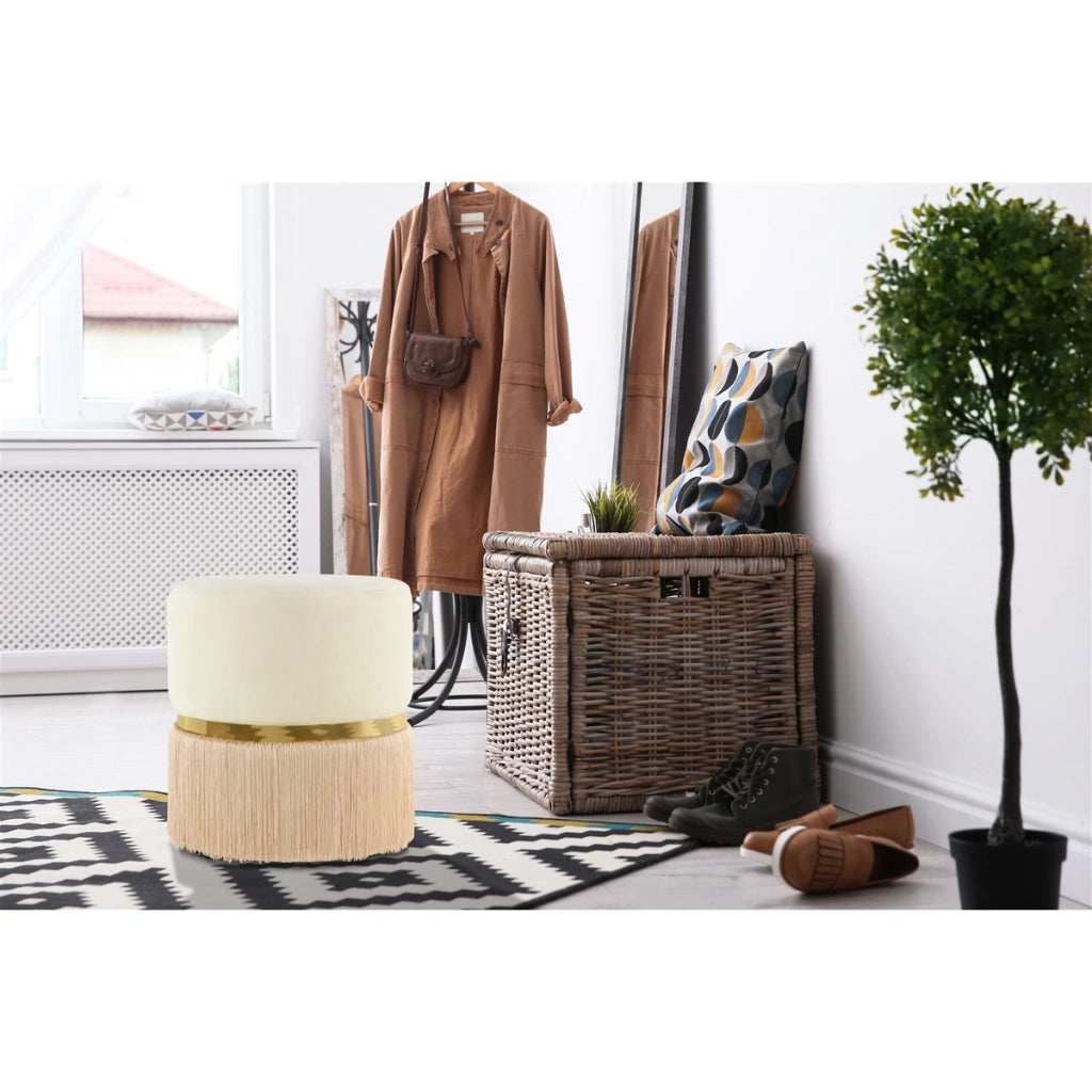 Pouf Rebecca in velluto avorio con frange e dettaglio oro