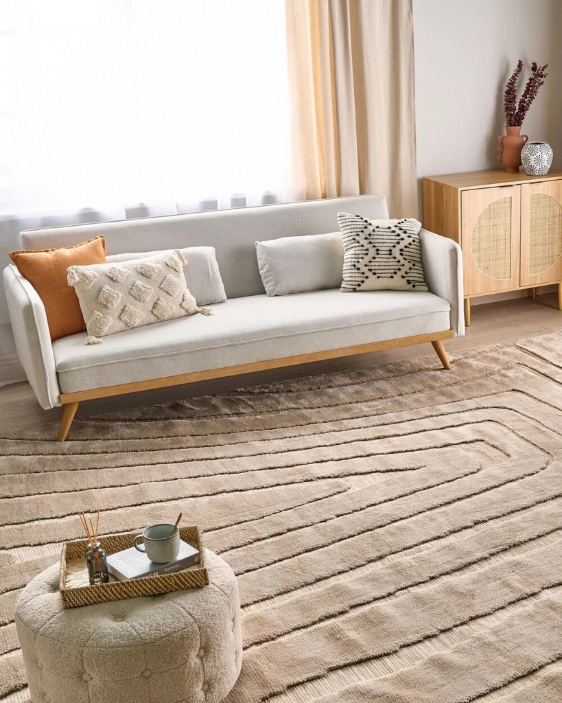 Tappeto classico in poliestere e cotone con nappe decorative beige 300 x 400 cm camera da letto soggiorno