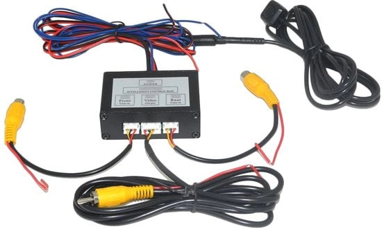 Box di Controllo della Videocamera per Auto - Ingresso Video Anteriore/Posteriore - Interruttore Universale per Veicoli - Risoluzione 720P - Tensione di Funzionamento 9-16V - Adatto per la maggior parte dei veicoli - Videocamera