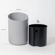Piccola Scatola Rifiuti 'Tove' - 2L | Design Esclusivo Mini Emme Cosmetici a Forma di Cestino Proveniente da Berlino | Scatola Rifiuti per Bagno, Cucina e Ufficio | Antiscivolo, Emme Bagnato | Grigio Chiaro, Grigio Scuro