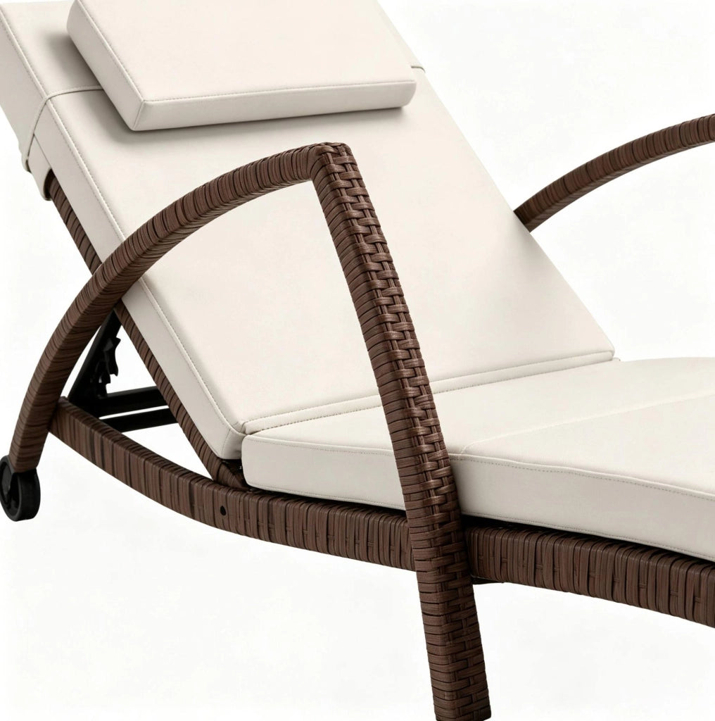 Chaise longue da giardino con ruote e schienale reclinabile a 5 posizioni; beige e marrone
