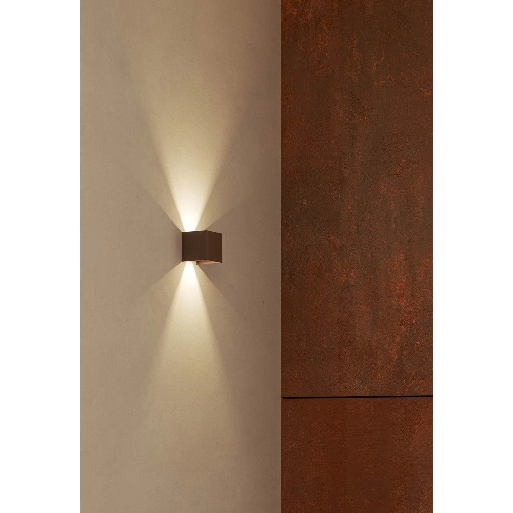 Applique a led bianca da parete IP54 6,8W con alette regolabili 3000k