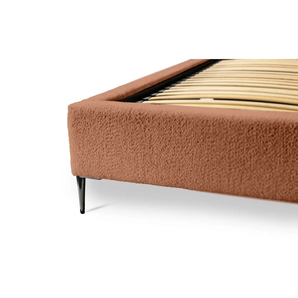 Letto MILLIO – Terracotta – 180x200 cm – Tessuto bouclé in ciniglia – Rete inclusa – Comfort hotel 5 stelle