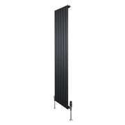Radiatore Verticale 1600 x 420 mm con Valvole TRV Nero
