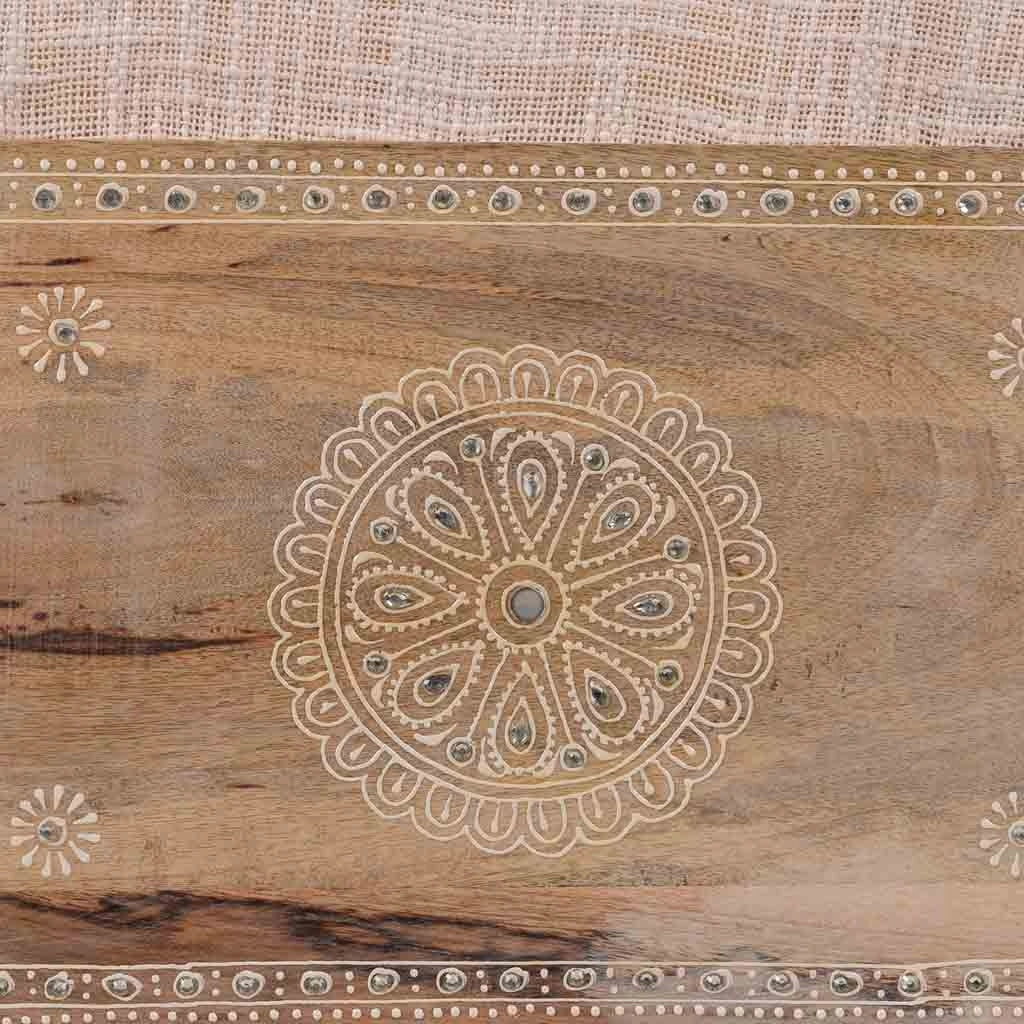 Sgabello in legno dipinta a mano con cuscino marrone 70x60x29h