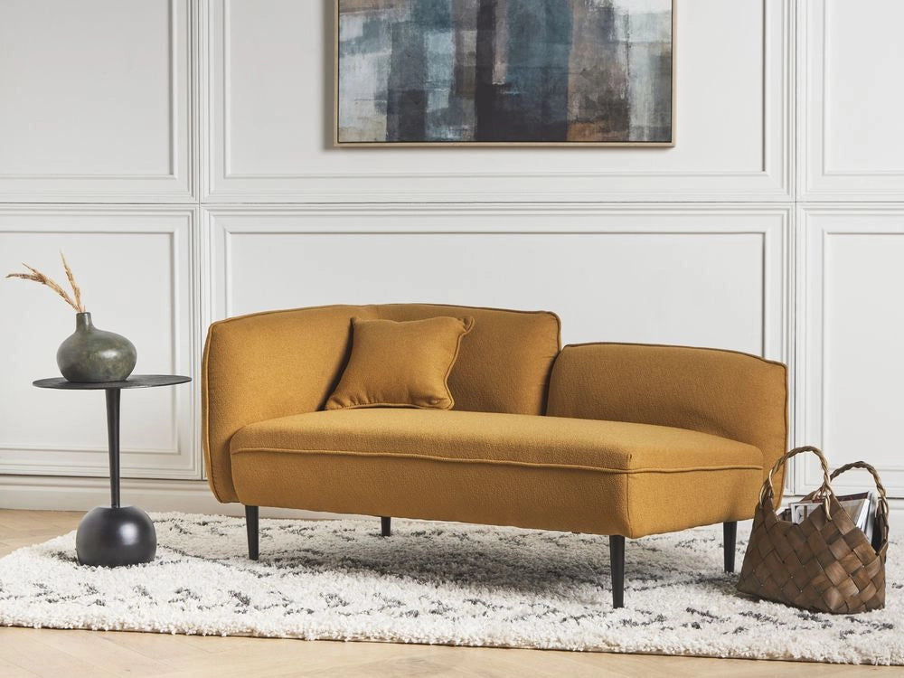 Chaise longue in tessuto bouclé giallo senape Gambe in metallo a sinistra con cuscino Design moderno