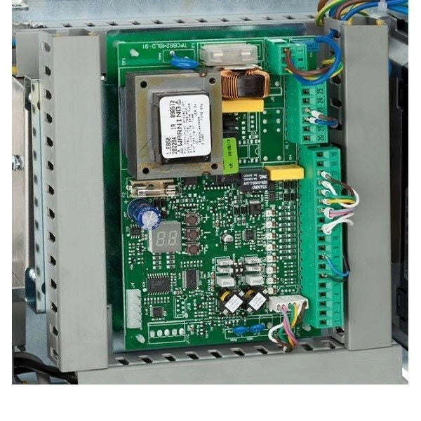 SCHEDA ELETTRONICA E850 PER MOTORIDUTTORE 230V C850 FAAC 63002935 AUTOMAZIONE