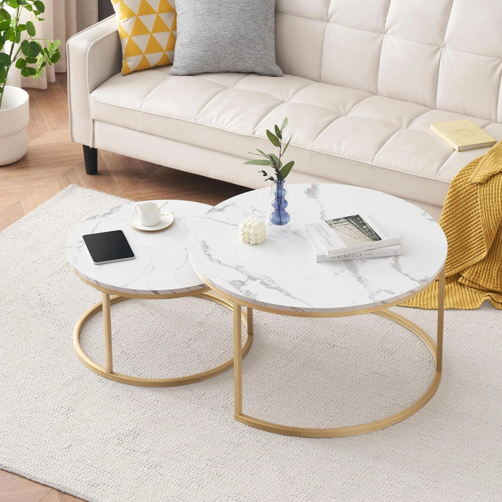 Set di 2 tavolini da salotto impilabili 80x45 cm e 60x33,5 cm bianco e oro effetto marmo