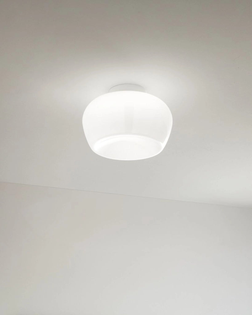 Plafoniera LED a sospensione in vetro bianco serie 10S48532, 20W 3000K, Dimmerabile, Struttura in metallo bianco opaco, Diametro 38 cm - Perenz