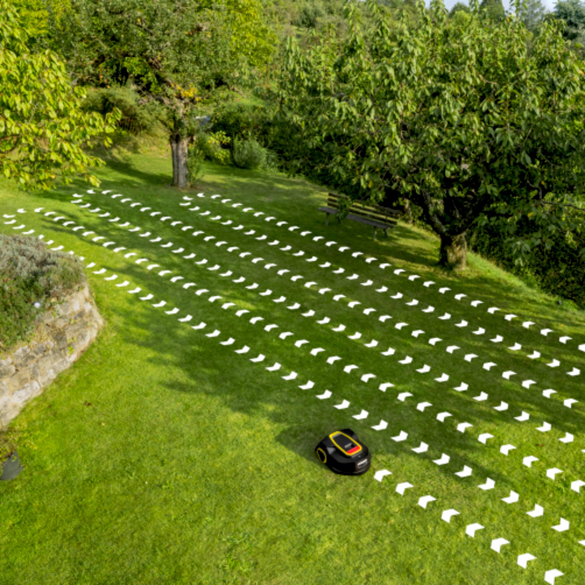 KARCHER Robot rasaerba RCX 6 - robot senza cavo perimetrale, Superficie coperta: 3.000 m², Traiettoria parallela, Inclinazione fino al 70%, Trazione 4WD, Rilevamento ostacoli, GPS + RTK + Telecamera