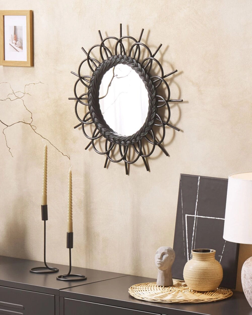 Specchio da parete con cornice in rattan Nero ø 60 cm a raggiera da appendere alla decorazione del soggiorno