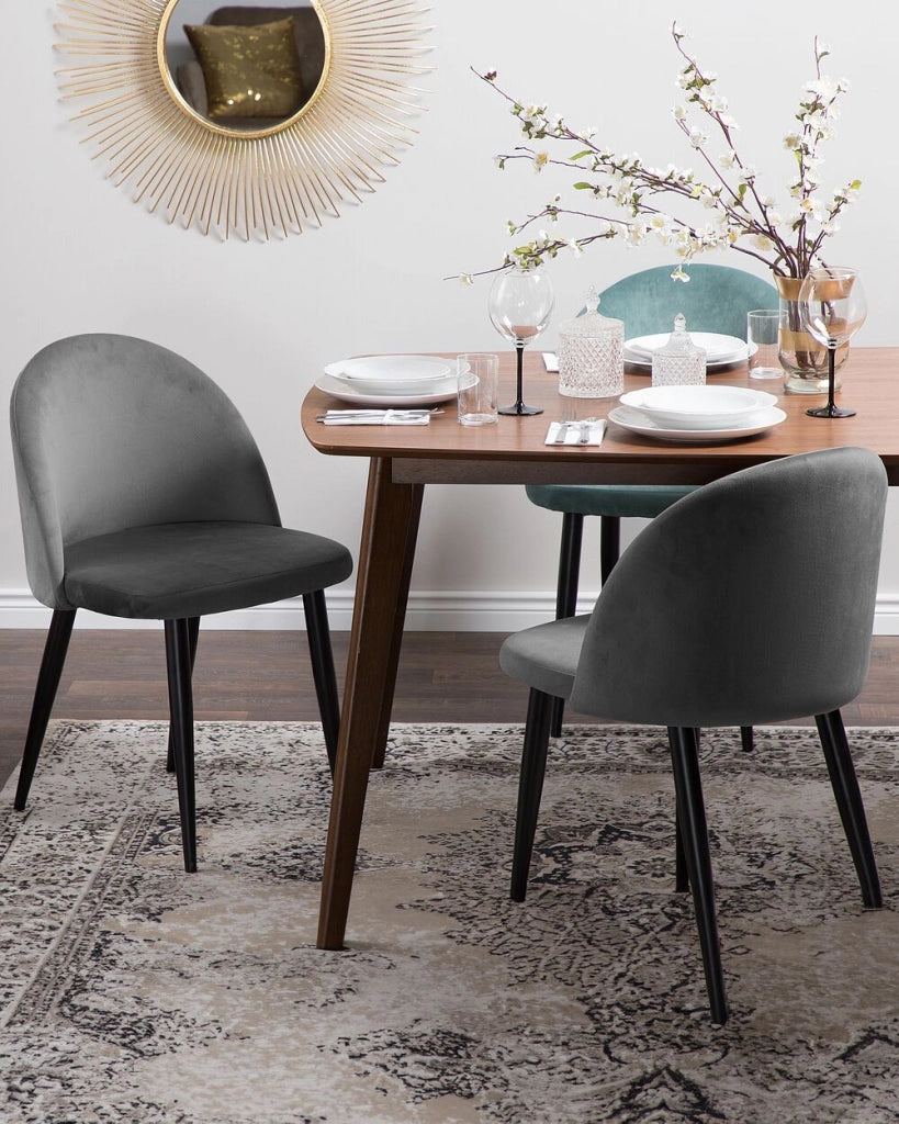 Set di 2 sedie da pranzo in tessuto di velluto grigio moderno design retrò gambe oblique nere