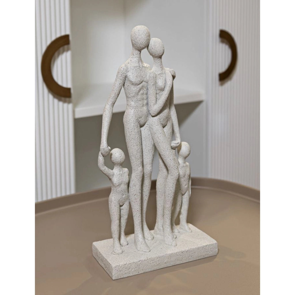 Statuetta famiglia Stons in resina color crema