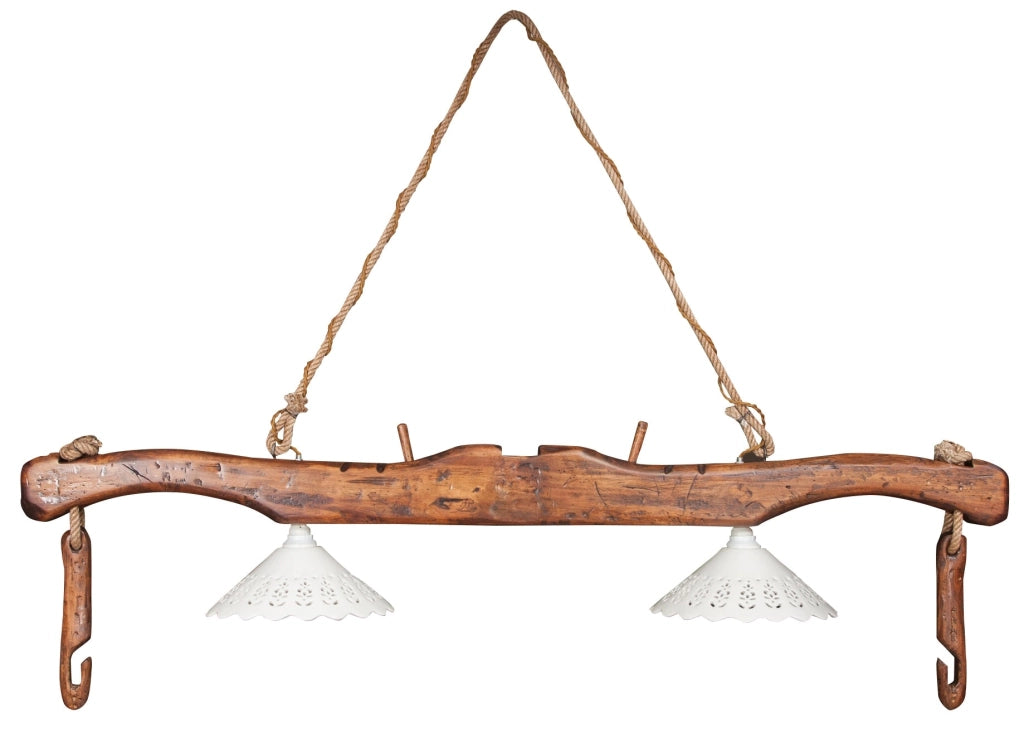Biscottini Giogo lampadario in legno massello di tiglio finitura noce.Made in Italy