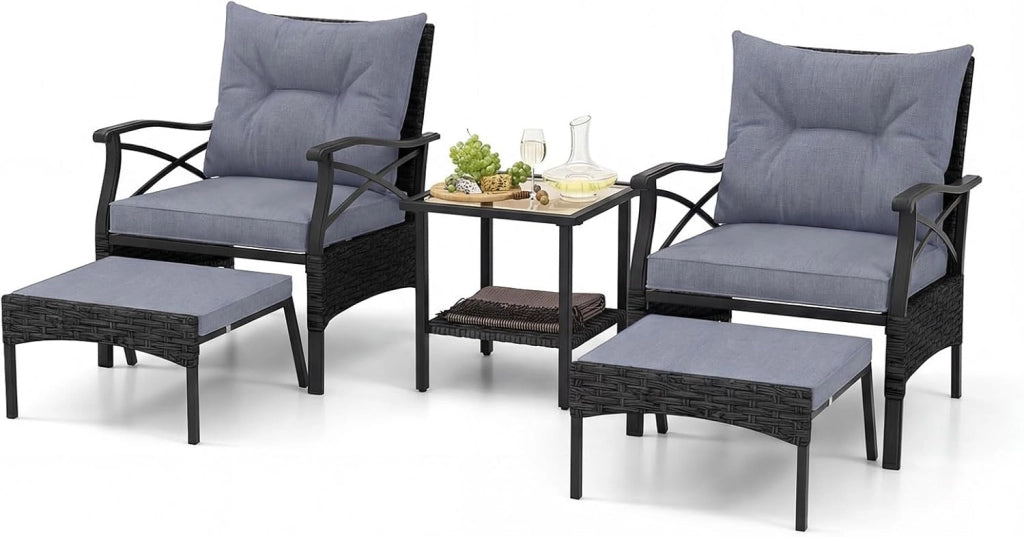Set di 5 Mobili da Giardino in Rattan, Set Mobili da Esterno con Sedie Poggiapiedi Cuscini e Tavolino in Vetro Temperato a 2 Livelli, Set Conversazione per Portico e Balcone (Beige)