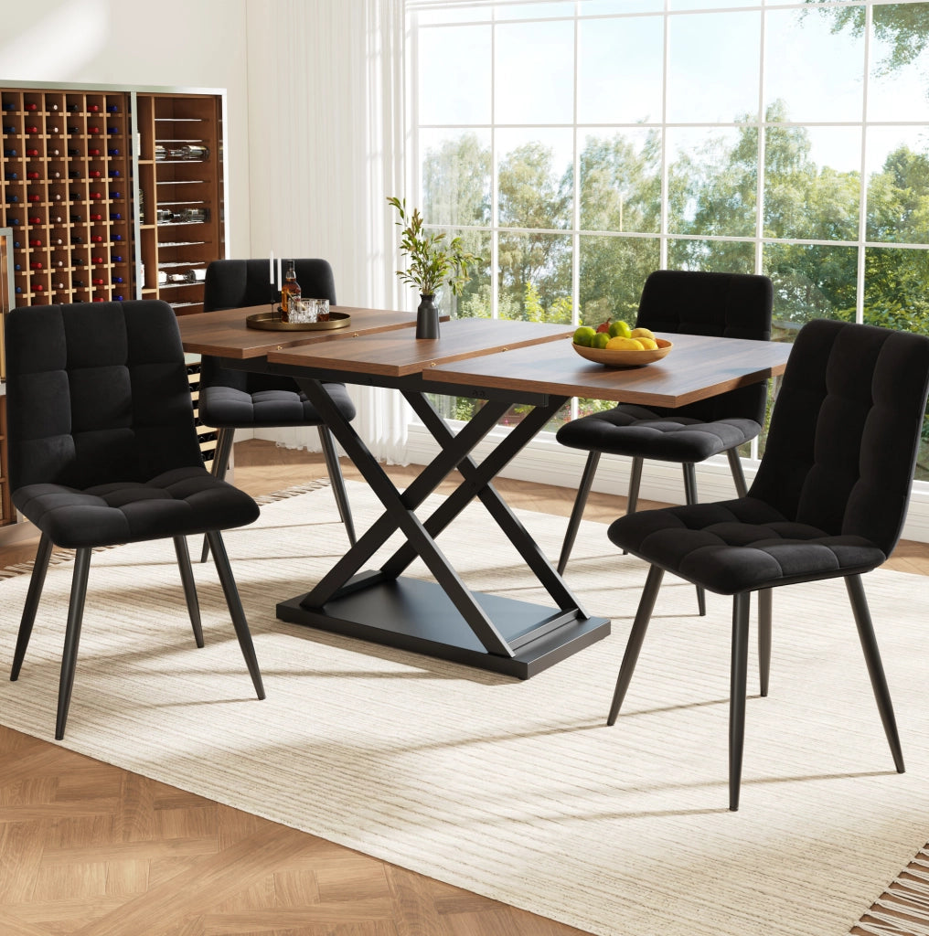 Set tavolo allungabile noce con 4 sedie in velluto nero