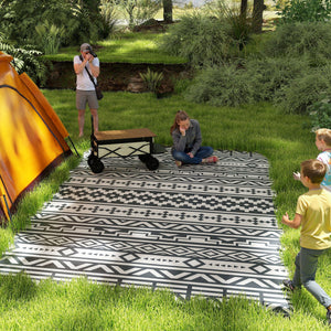 Tappeto da Esterno Reversibile 182x274 cm con Motivo Geometrico e Borsa Inclusa Grigio e Bianco