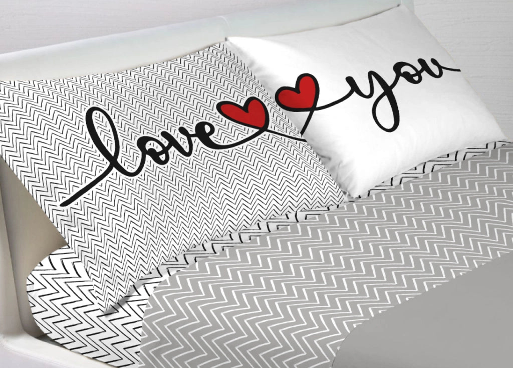 Completo Lenzuola Letto In 100% Cotone Made Italy Disegno Happy GI - Maxi - Love You