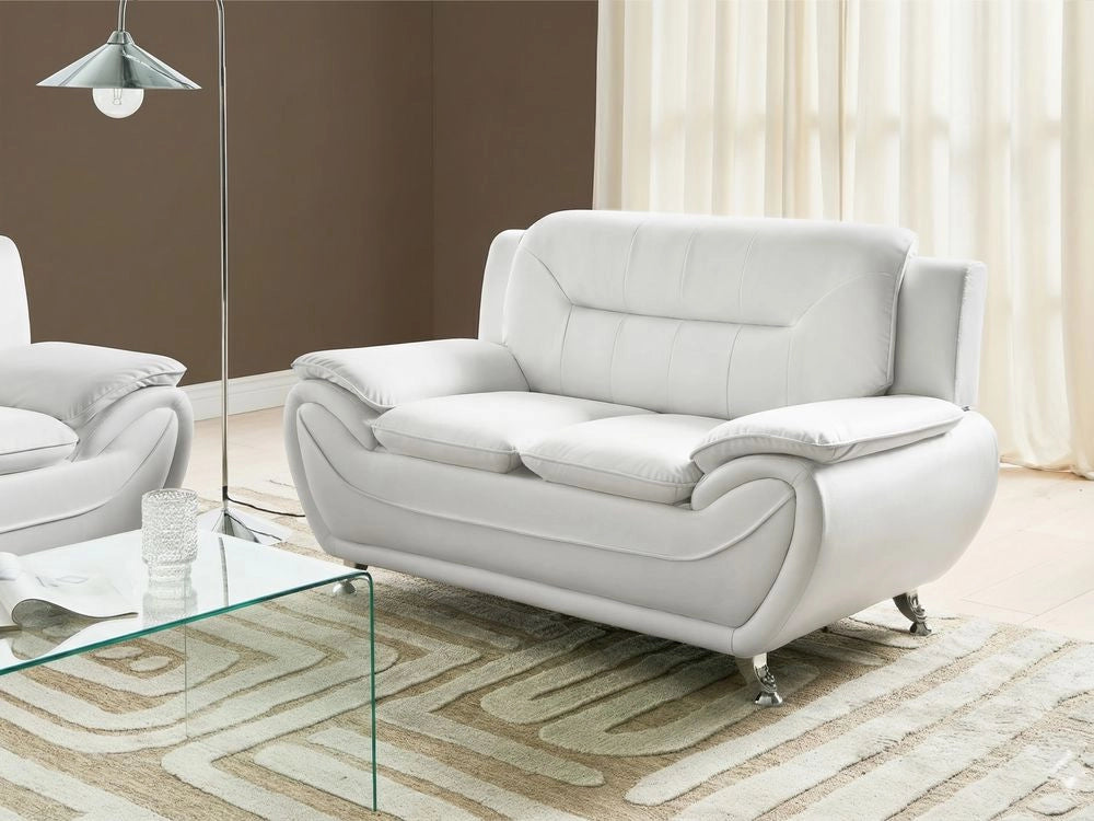Divano a 2 posti in ecopelle vegana bianco con braccioli e gambe in metallo argentato facile da pulire stile moderno e glamour per il soggiorno