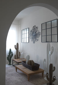 Orologio da parete Big Doodle Ø90 cm in ferro nero con numeri e cornice intrecciata Design moderno decorativo Lancette bianche Made in Italy