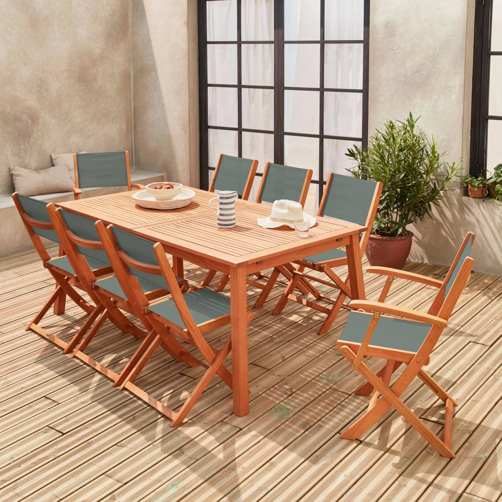 Set tavolo da giardino rettangolare allungabile in legno con 8 sedie,