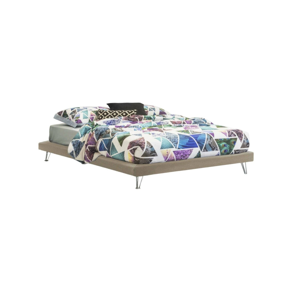 Letto matrimoniale Arbatrax, Letto fisso in tessuto con piedini, Made in Italy, adatto per materasso cm 160x190, Beige