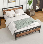 Letto matrimoniale 140x200 cm in metallo e MDF marrone antico con rete a doghe