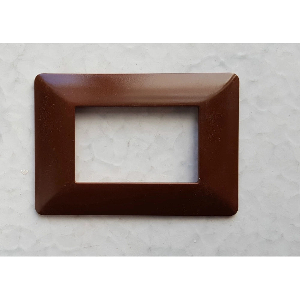 Trade Shop - Placchette Placche In Abs Per Serie Matix Bticino Compatibile 3 4 6 Moduli Color - Marrone -4 Fori     -