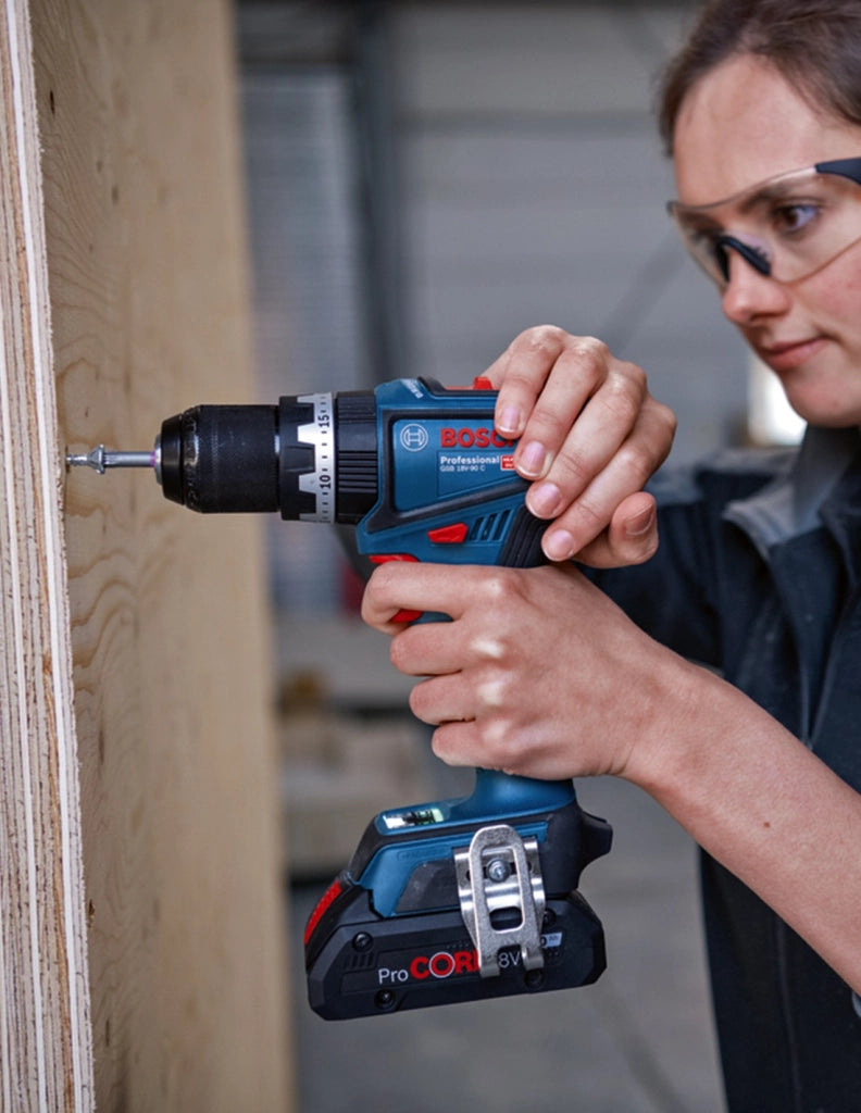 BOSCH Kit BK2016BAG (GSB 18V-90 C + GWS 18V-7 + 2 x 4,0 Ah ProCORE + GAL18V-40 + HDBAG)