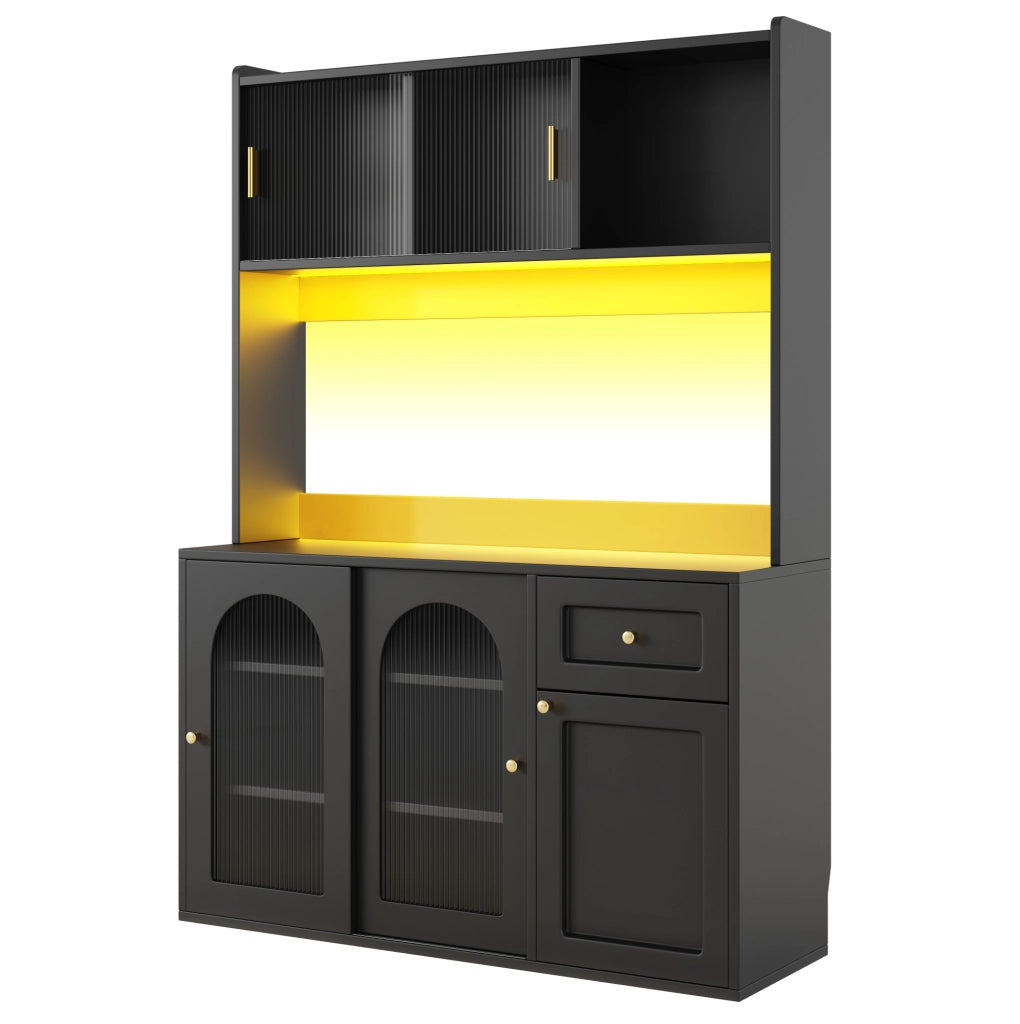 Credenza 120x35x167 cm con LED controllato da app; ripiani regolabili; vetro scorrevole; MDF e PB; nero