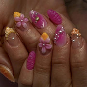 Nagellac Amandina - 24 Stuks - 3D Conchiglia/Fiori Motivi - Adesivi per unghie - Manicure DIY - Incluso Panno per lucidare unghie - Falsi unghie