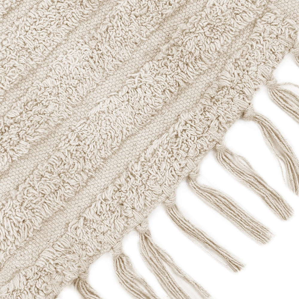 Tappeto rotondo in cotone beige ⌀ 140 cm trapuntato con motivo a frange boho soggiorno camera da letto