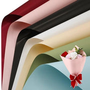 Papier per confezione fiori impermeabile - 21 fogli - 7 colori - doppio - pellicola lucida - 56 x 56 cm - carta per confezione