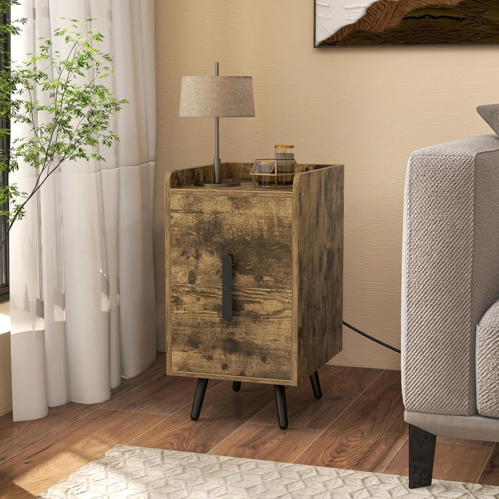 Comodino con stazione di ricarica, tavolino con 2 porte USB e 3 uscite, comodino con 2 cassetti, comodino per camera da letto, soggiorno, 32 x 40 x 60 cm (Industiral-2), QD09474