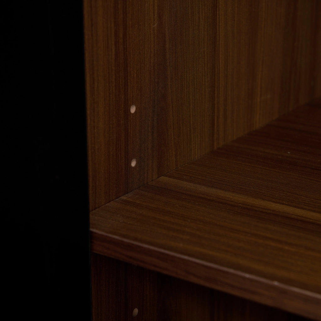 Sideboard moderno 150x40x85 cm in MDF marrone con ante nere, 2 cassetti e 4 porte