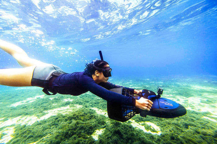 Seascooter Acqua Scooter Elettrico 4,5 Km/h Nautica Marine 280