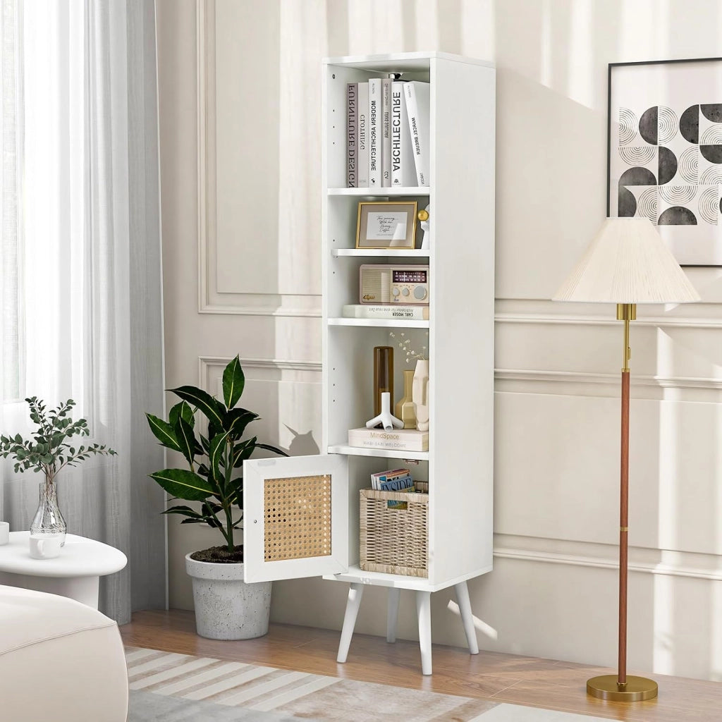 Libreria Scaffale con Anta in Rattan Naturale, Scaffale Legno in Stile Boho con 3 Ripiani Regolabili in 12 Posizioni, per Soggiorno Cucina e Camera da Letto, 29,5 x 29,5 x 137 cm (Bianco)