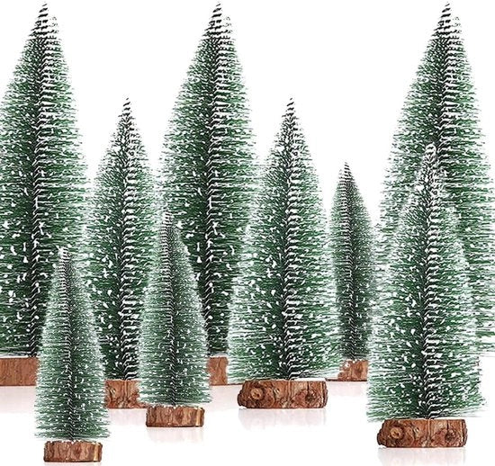 Mini Albero di Natale Verde - 10/15/20 cm con Effetto Neve e Base in Legno, Decorazione da Tavolo - Set di 9 Pezzi