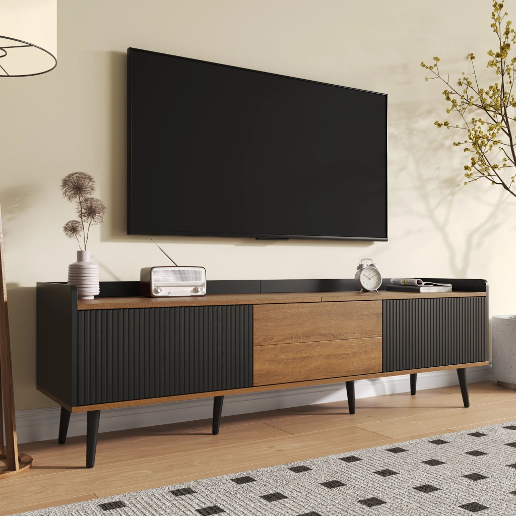 Mobile TV con 3 Ante; Bordo Rialzato e Dispositivo Antiribaltamento; per Soggiorno; in MDF; 160 × 39 × 49.5 cm; Nero e Naturale