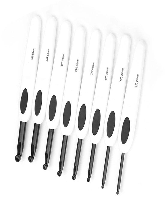 Set di ago per cucito 8 pezzi - Ergonomico - Alluminio - Manico morbido - Ideale per principianti - Design semplice - Ago per cucito