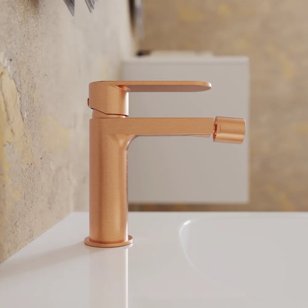 Set miscelatori lavabo alto bidet miscelatore doccia con deviatore rame spazzolato | Margot