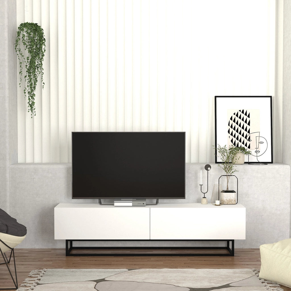 Mobile Porta TV Nolven a 2 Ante Ribalta e Telaio in Metallo 180x32x47 cm - Bianco [en.casa]