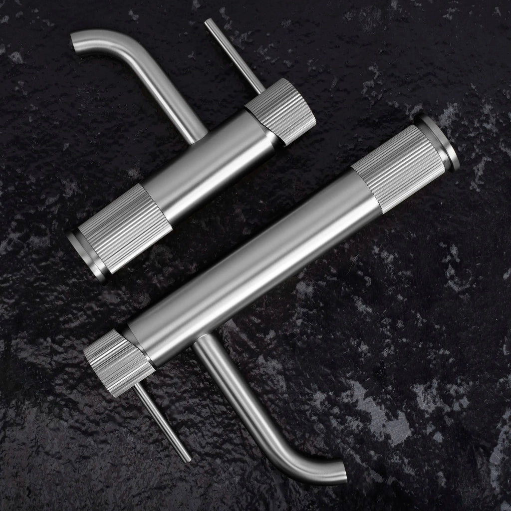 Rubinetto Da Bagno Rea Lungo Stripe Brush Nickel Low