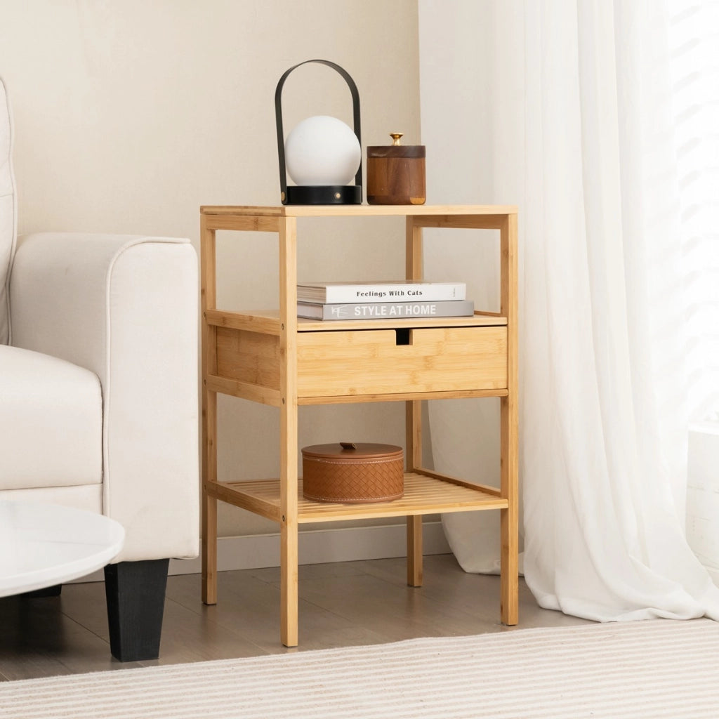 Set di 2 comodini multiuso in bamb¨´ con cassetto portaoggetti e scaffale a doghe, Tavolini moderno a 3 livelli Naturale-Comodini