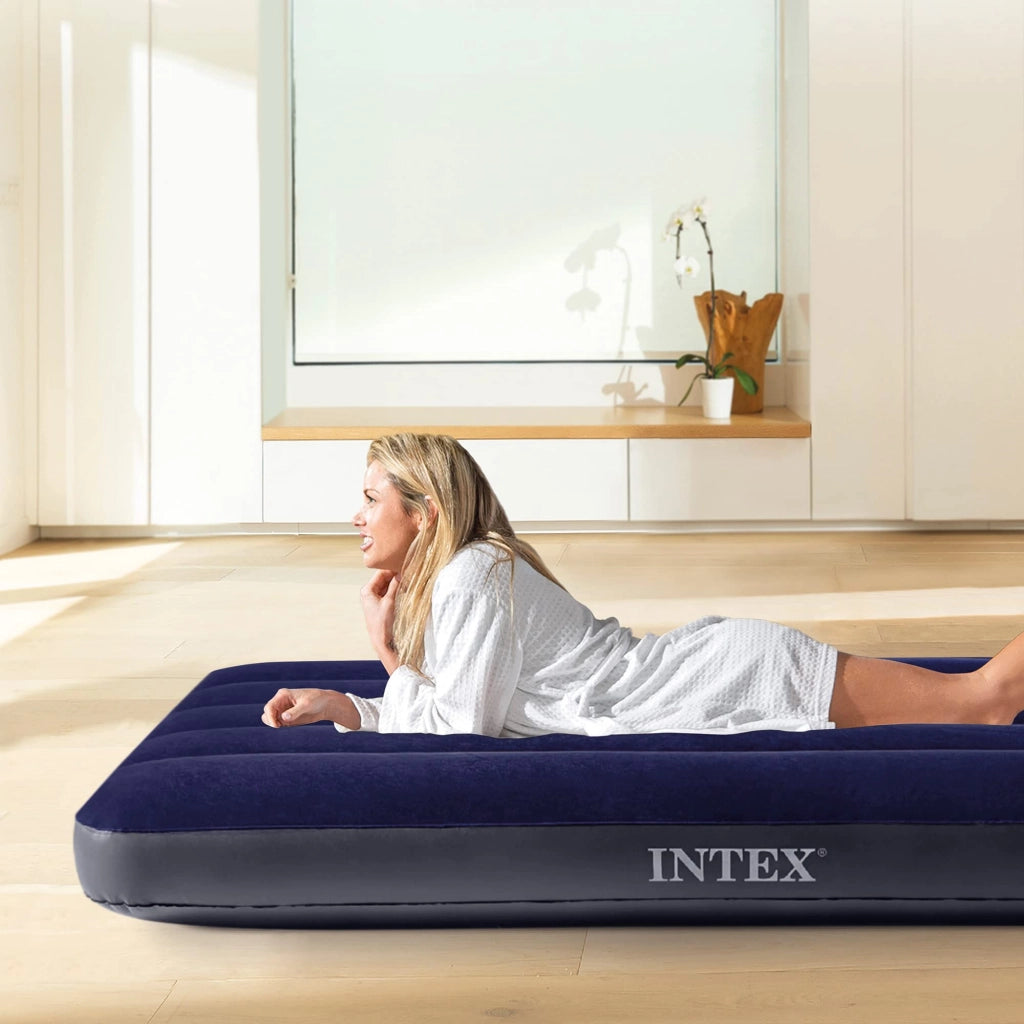 Materasso Singolo Gonfiabile Airbed Classic 76x191x25 cm con Tecnologia Fiber-Tech e Valvola 2-in-1 per Casa e Campeggio Intex