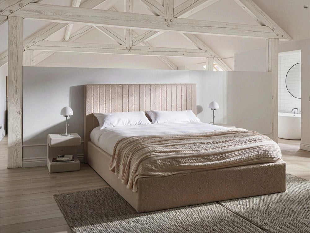 Letto matrimoniale Rivestimento bouclé beige 160 x 200 cm Testiera trapuntata Funzione contenitore
