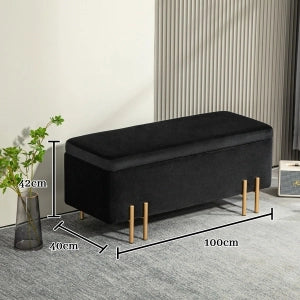 Panca contenitore in legno con ampio vano, seduta imbottita in poliestere soft-touch e finitura nera