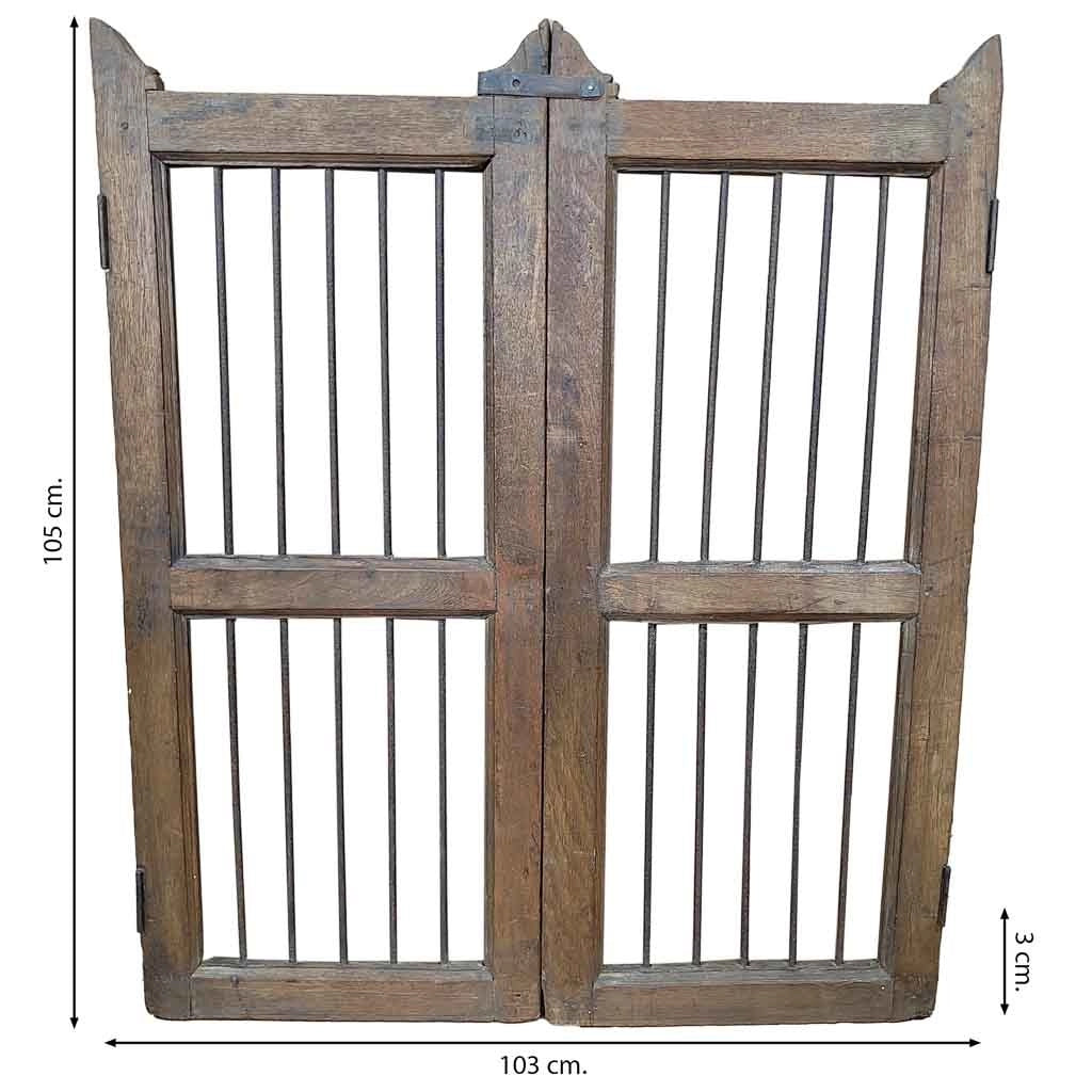 Porta in legno con finitura artigianale marrone 103x3x105 h cm